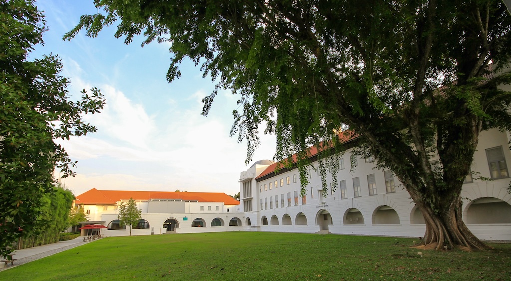 NUS in Singapore; https://www.flickr.com/photos/mark-meng/15946276045/